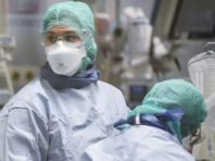Понад 7 тисяч працівників звільнились із столичних медзакладів: які причини