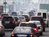 У Києві зранку помітне ускладнення руху через затори