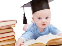 Лелека приніс: на День вчителя у Києві народилося 73 дитини