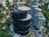 5 сучасних будинків у Києві, які вражають	 [Фото]