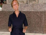 На Хрещатику можна сфотографуватися з цифровим Послом Німеччини