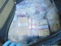 Киянин ошукав чоловіка майже на мільйон гривень