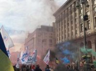 Протестувальники у Києві перекрили Хрещатик