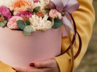 Квіти в коробці – букет з ексклюзивним дизайном