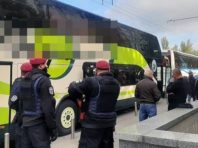 У Святошинському районі виявили 2 автобуси з підозрілими туристами
