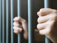 Батькові, який жорстоко вбив маленького сина в Києві, загрожує довічне ув’язнення