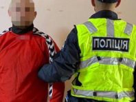 У Києві двоє приятелів на підпитку увірвалися до відділку поліції