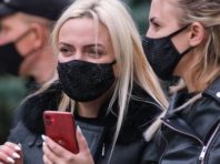 Для українців створили покрокову інструкцію, як реагувати на ознаки COVID-19 [Фото]