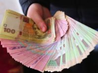 Допомогу з безробіття отримують 20 тисяч киян