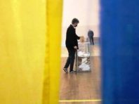 У Києві за результатами 56% опрацьованих протоколів лідирує Віталій Кличко