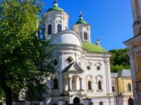 Реставрацію Покровської церкви розпочали з огорожі [Фото]