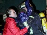 У Києві врятували дітей з палаючого будинку