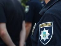 Трьох столичних поліцейських підозрюють у викраденні люди