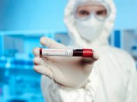 У стаціонарах столиці лікуються 59 медиків