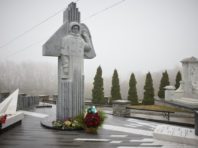 У Києві встановили пам’ятник першому космонавту України