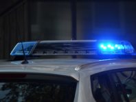 У центрі Києва спіймали «гопників», які зняли з хлопця кросівки