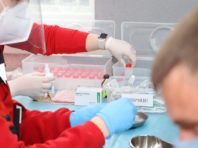 За минулу добу 78 київських медиків захворіли на коронавірус