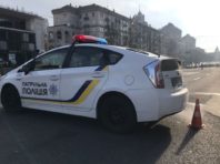 Протестувальники знову перекрили рух вулицею Хрещатик. Оновлено