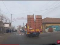 Протестувальники зривають графік будівництва Подільсько-Воскресенського мосту