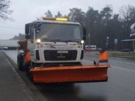 У Києві очікують посилення опадів: на дороги вивели техніку