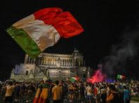 It’s coming Rome: що відбувалося на вулицях італійських міст у ніч після тріумфу на Євро-2020