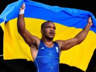 Жан Беленюк запропонував скоротити кількість чиновників на Олімпіаді на користь тренерів