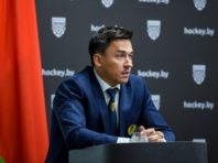 Главу Федерації хокею Білорусі відсторонили за тиск на спортсменів
