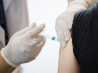 В окупованому Криму ввели обов’язкову вакцинацію: для кого саме