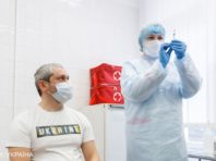 В Україні майже 7 млн осіб повністю вакциновано від COVID