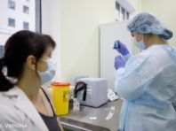 Чи можна алергікам вакцинуватися від COVID: відповідь Служби здоров’я