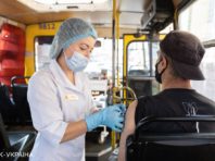 Темпи впали більш ніж в два рази: від COVID вакцинували ще 66 000 українців