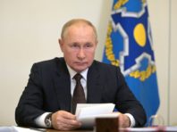 Путін доручив відправити на самоізоляцію невакцинованих росіян старше 60 років