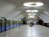 Харків може скоротити інтервали в метро. Щоб не було натовпу на платформах
