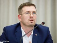Кузін: про бустерну вакцинацію від COVID для всіх охочих мова поки не йде