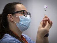 ВООЗ схвалила індійську COVID-вакцину Covaxin: що про неї відомо