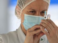 У Росії зареєстрували COVID-вакцину для дітей