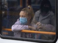 Не носили маски: в Україні з початку карантину виписали понад 425 тисяч штрафів