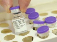 Канада схвалила вакцину Pfizer для дітей: щеплення дозволені з 5-річного віку
