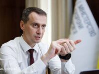 В ізоляції і з щепленням. У МОЗ дали рекомендації на новорічні свята