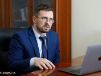Рішення вже ухвалено. Хто та коли отримає третю дозу COVID-вакцини