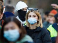 “Дія” запустила запис на тисячу за вакцинацію. В яких банках можна оформити карту