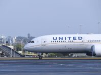 Авіакомпанії США скасували понад 900 різдвяних рейсів