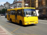 Київ у “жовтій” зоні. Чи пустять в маршрутку без COVID-документів