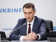 Обов’язкова вакцинація від COVID: дедлайн для медиків та комунальників перенесли