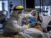 США оновили рекорд за кількістю госпіталізацій з початку пандемії