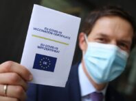 В Іспанії викрили міжнародне угруповання, яке підробляло COVID-сертифікати