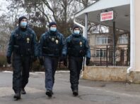 Херсонська обласна інфекційна лікарня знову під охороною нацгвардійців