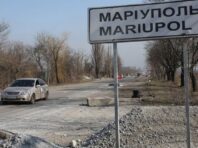 Загроза дизентерії. У Маріуполі окупанти пропонують людям воду з річки як питну