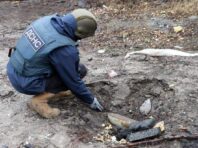 Окупанти вдарили по житловому будинку в Бахмуті: є жертви