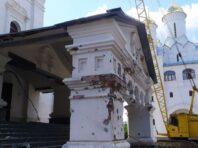 Під Святогірськом йдуть бої, в лаврі залишаються сотні українців, – ВЦА